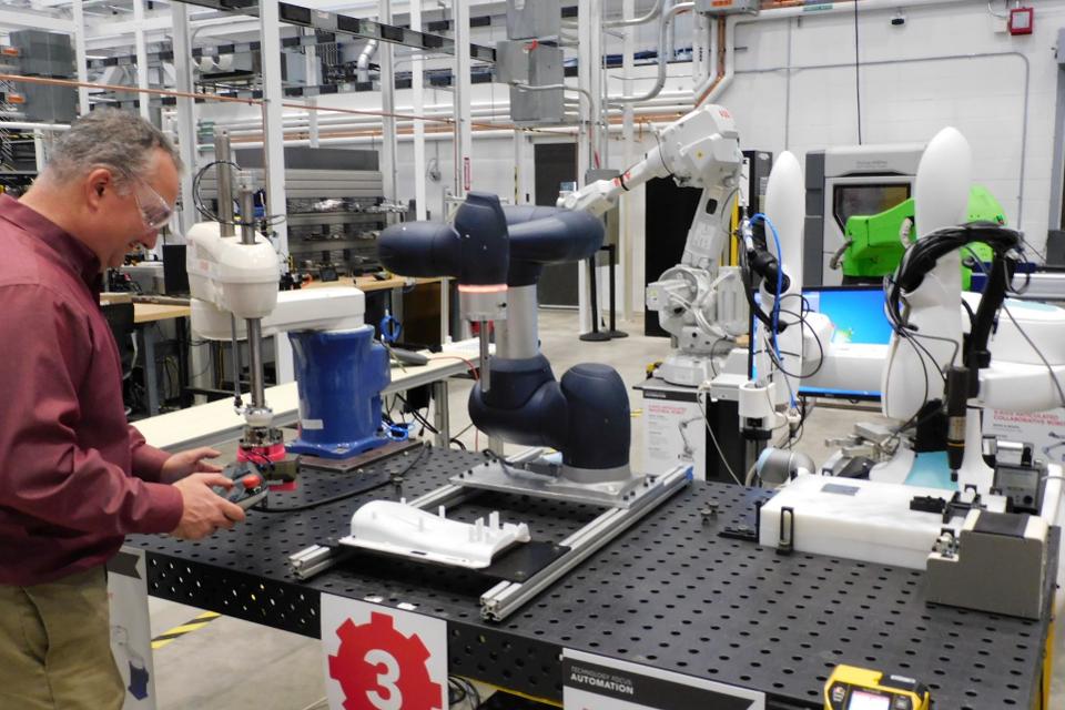 Forbes: Small Factories Embrace Automation – Because They Can’t Find Enough People